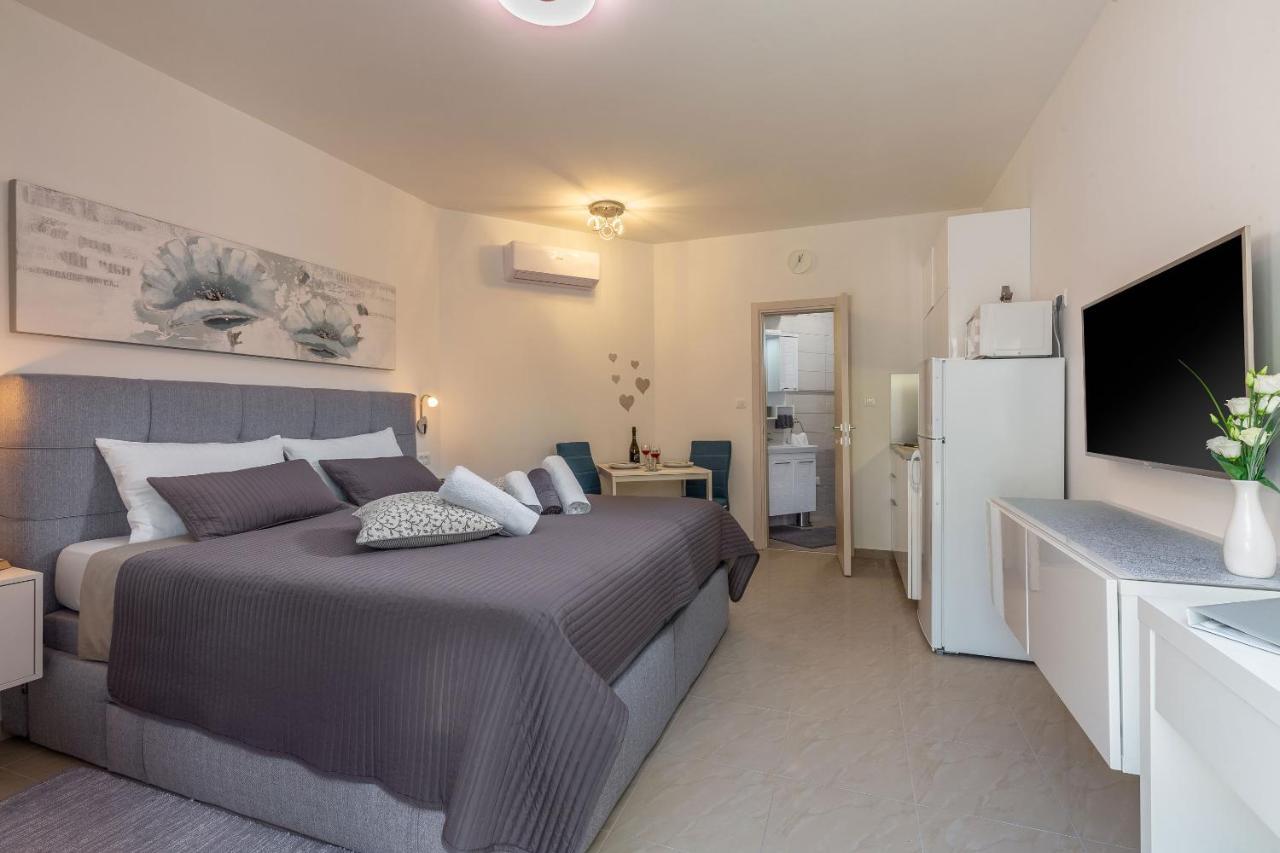 Evita Fazana Premium Studio Apartments Экстерьер фото